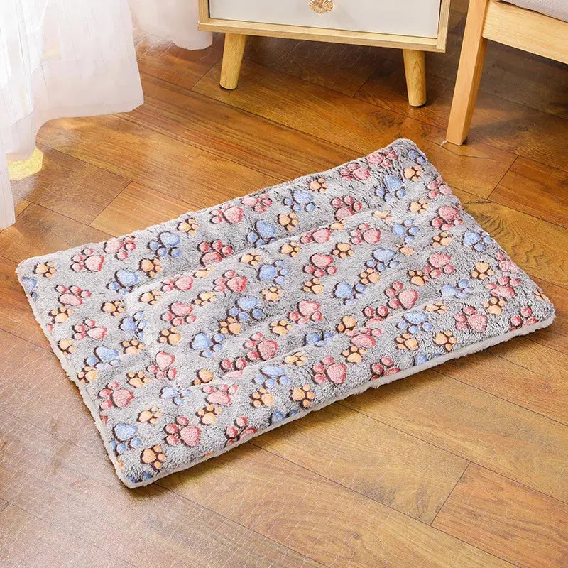 Autumn/Winter Soft Pet Bed – Thick, Elastic and Super Snuggly Sleeping Mat ShopTrend MF