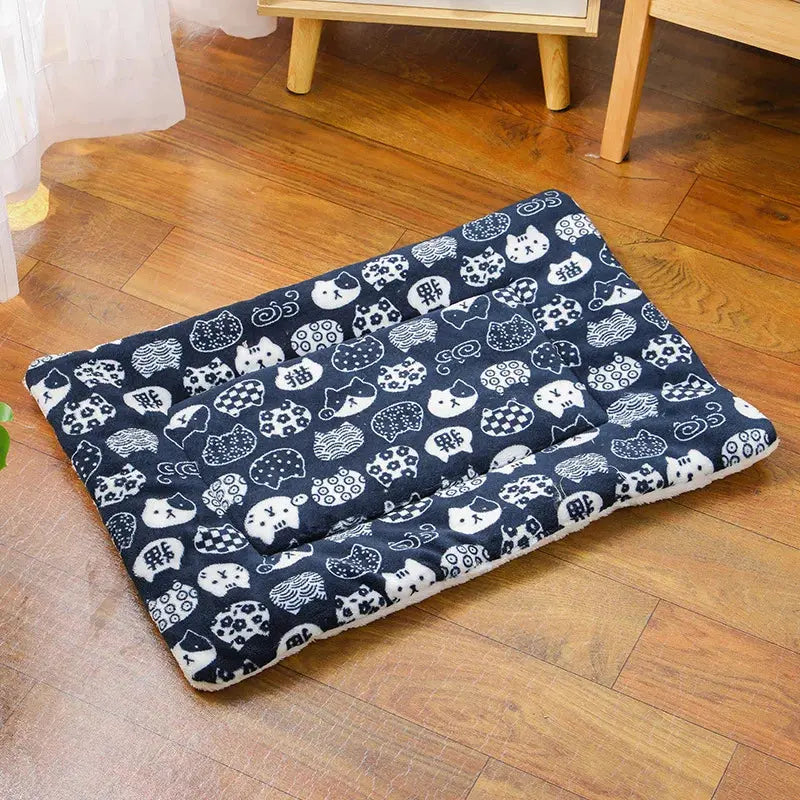 Autumn/Winter Soft Pet Bed – Thick, Elastic and Super Snuggly Sleeping Mat ShopTrend MF