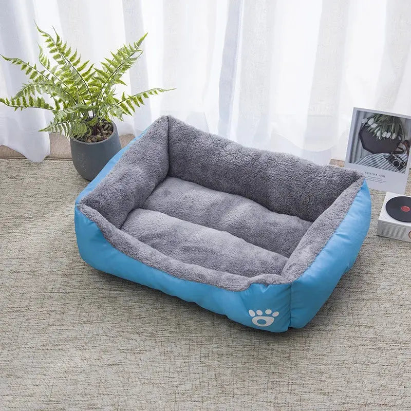 Colourful Winter Pet House Bed: Comfort &amp; Style for All Seasons! ShopTrend MF